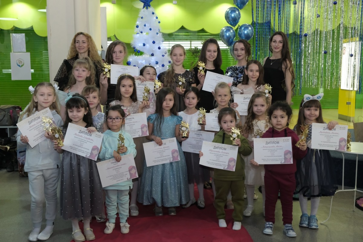 Выпускной осень-зима 2019